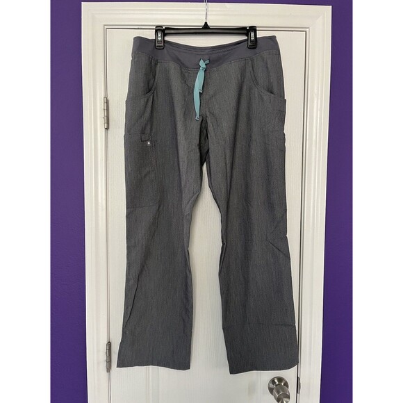 FIGS Kade Cargo Scrub Pants FW4300 GPT Graphite Gray Women's Size Large NWT - Picture 5 of 10